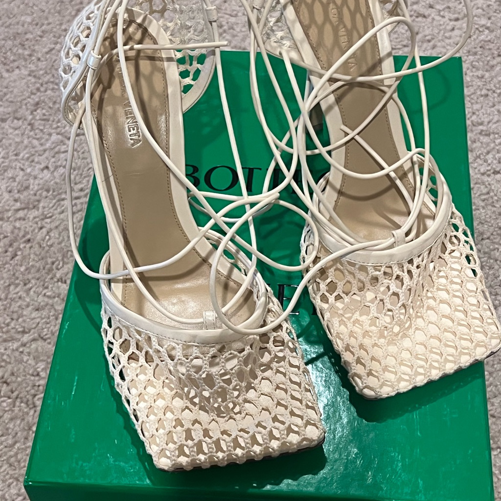Bottega Veneta White Woven Heels